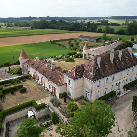 Chateau Du Bourbet Cherval エクステリア 写真