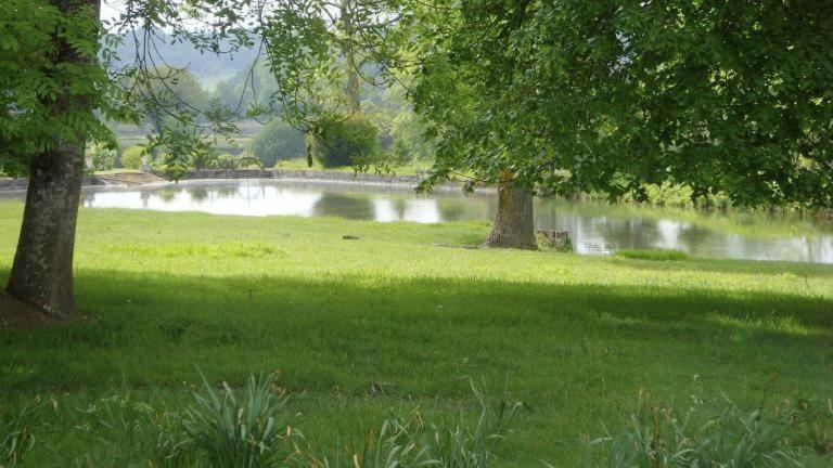 Chateau Du Bourbet Cherval エクステリア 写真